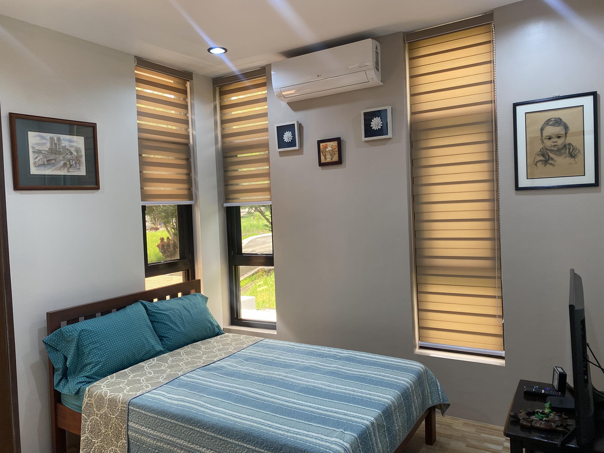 American-inspired Design Family Home - Thumbnail 8