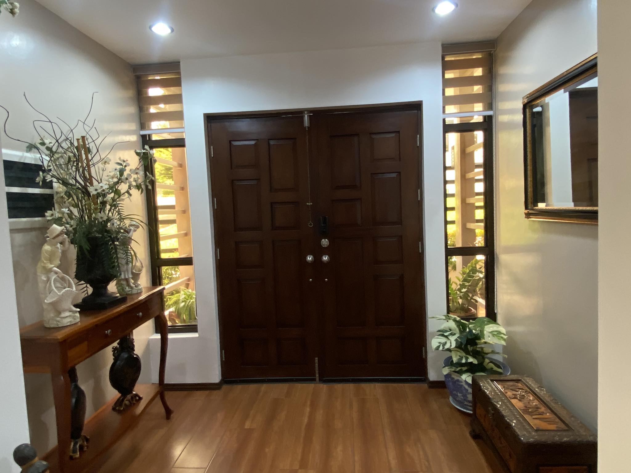 American-inspired Design Family Home - Thumbnail 13