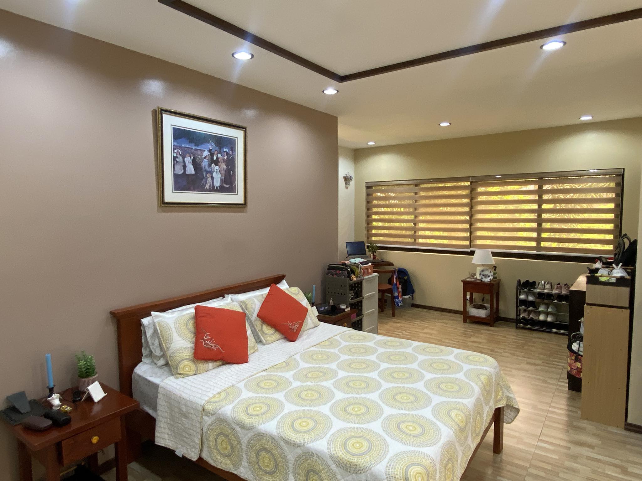 American-inspired Design Family Home - Thumbnail 19