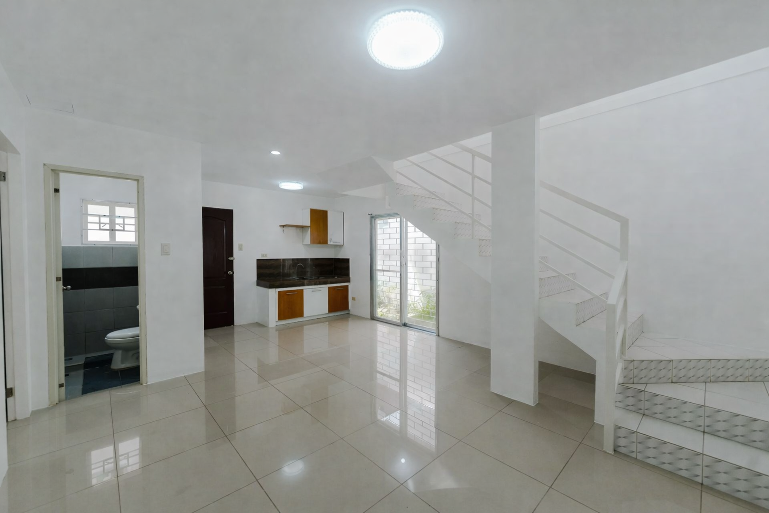 FOR RENT: 4-Bedroom Home in Ventura Xavier Estates - Thumbnail 2