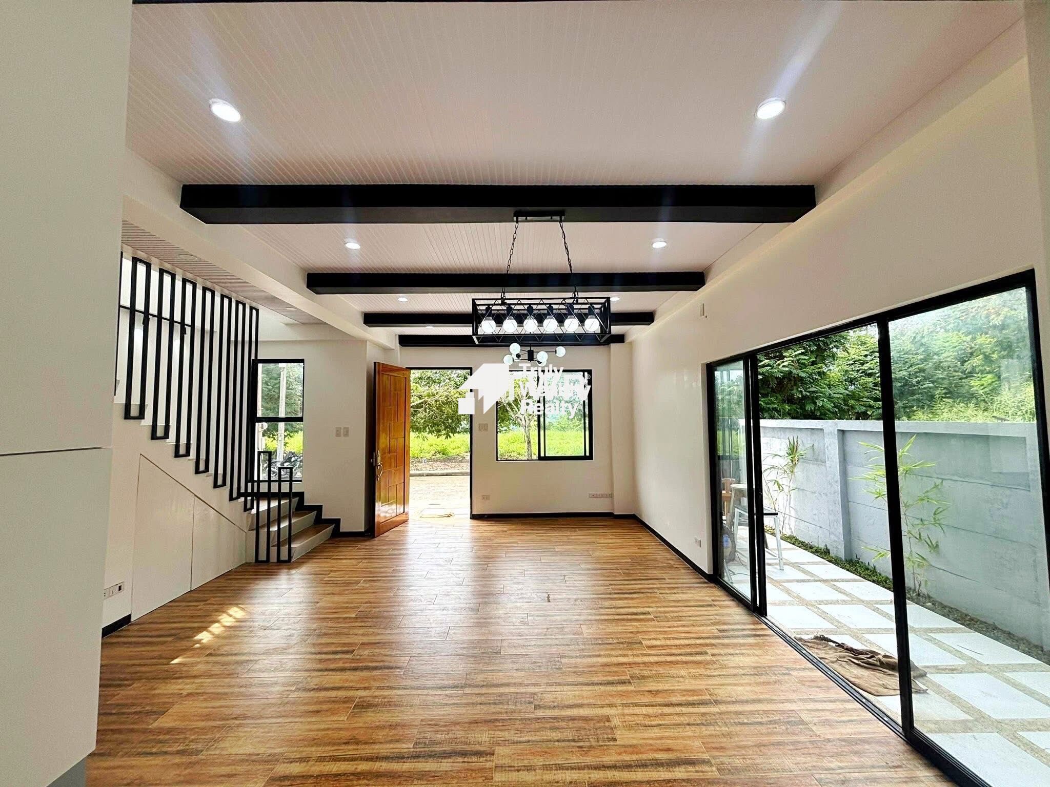 Modern Cozy House and Lot in Xavier Estates - Thumbnail 8