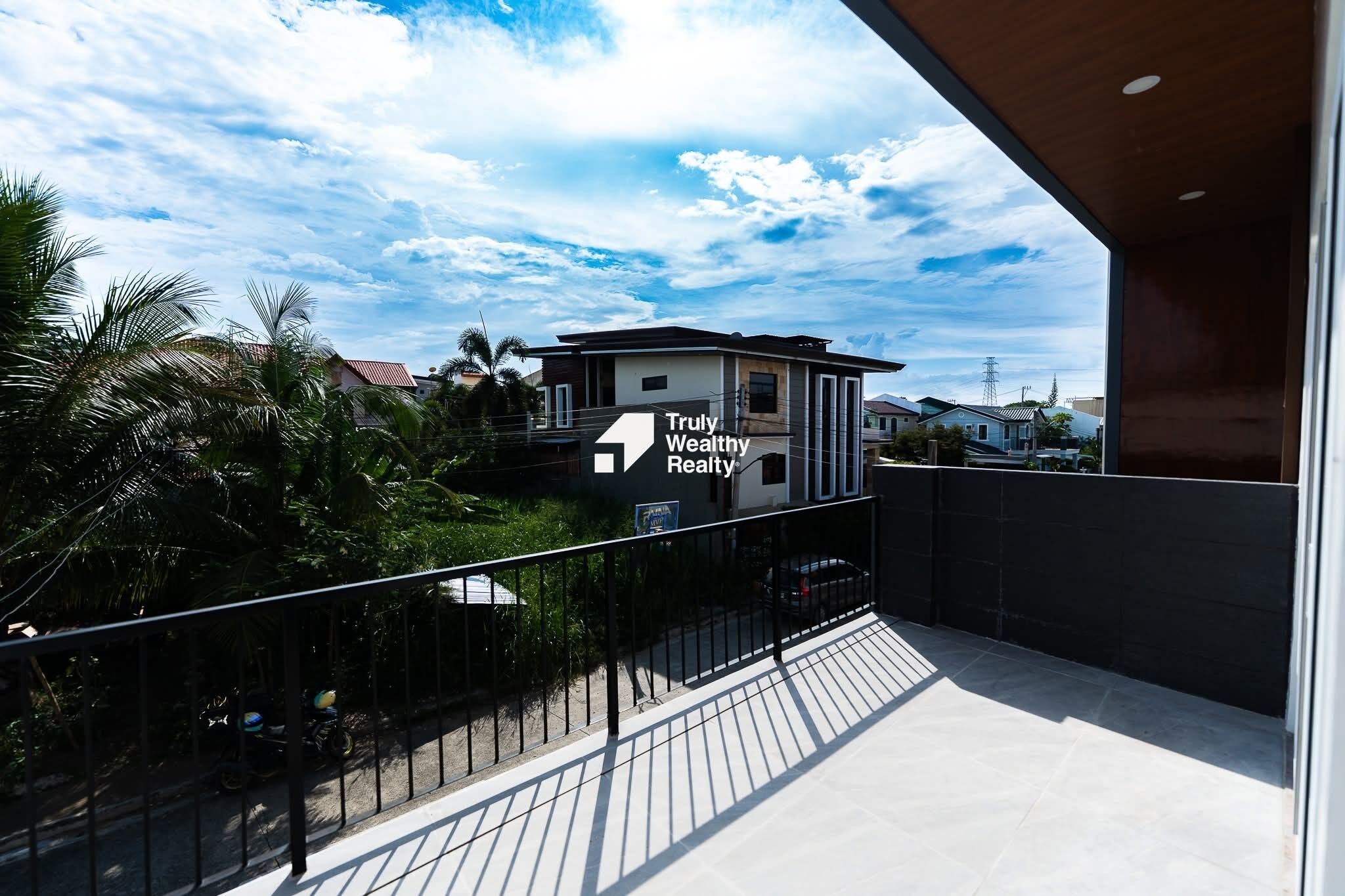 Vista Verde 4 Bedroom House - Thumbnail 6